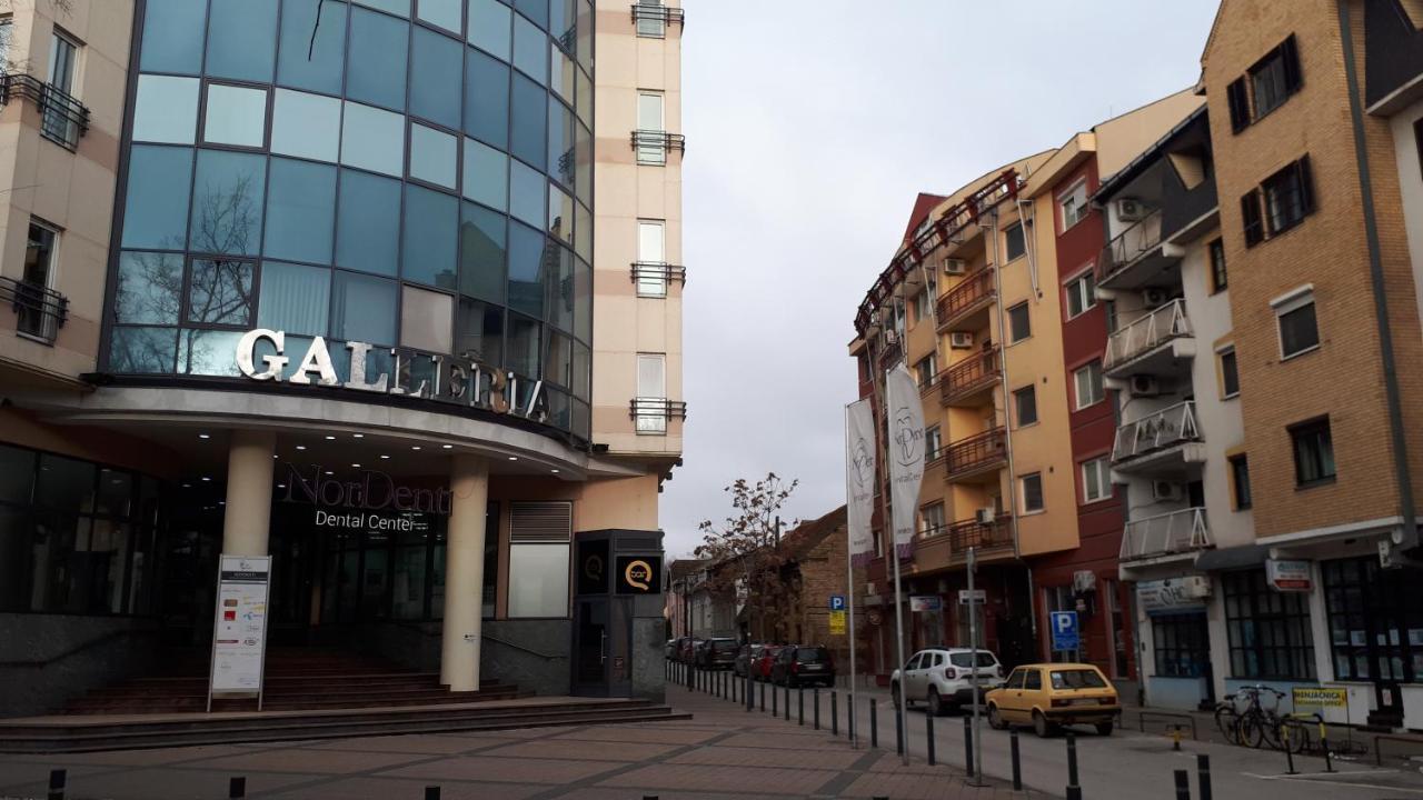 Apartman Donner Centar 수보티차 외부 사진